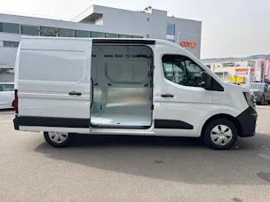 Nissan Interstar dCi 150 3.5 L2H2 N-Connecta