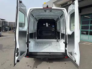 Nissan Interstar dCi 150 3.5 L2H2 N-Connecta