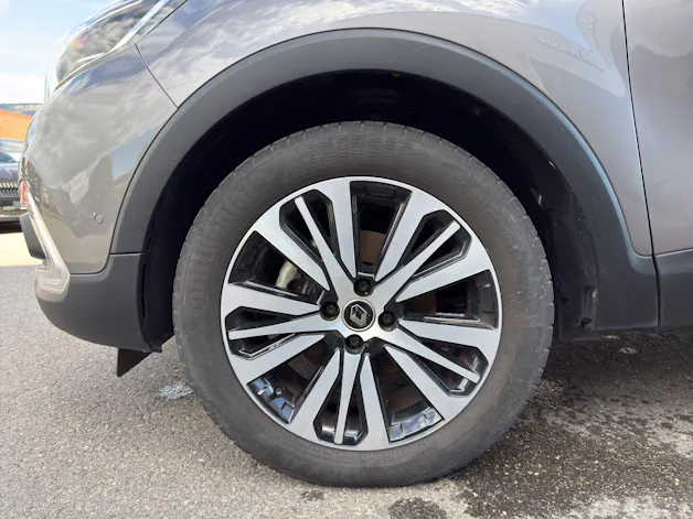 RENAULT Captur 1.3 T 16V Initiale Paris EDC
