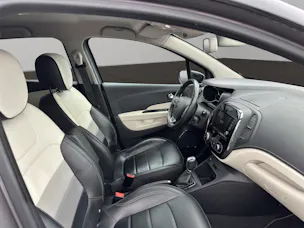 Renault Captur 1.3 T 16V Initiale Paris EDC