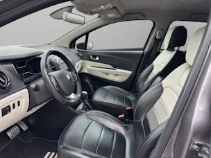 Renault Captur 1.3 T 16V Initiale Paris EDC