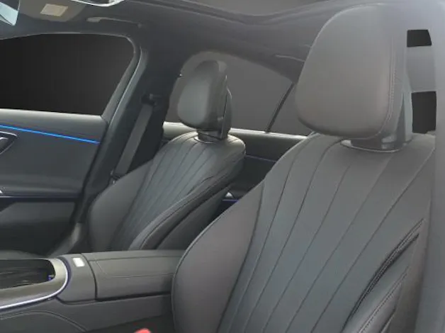 Mercedes-Benz E 200 9G-Tronic 4Matic