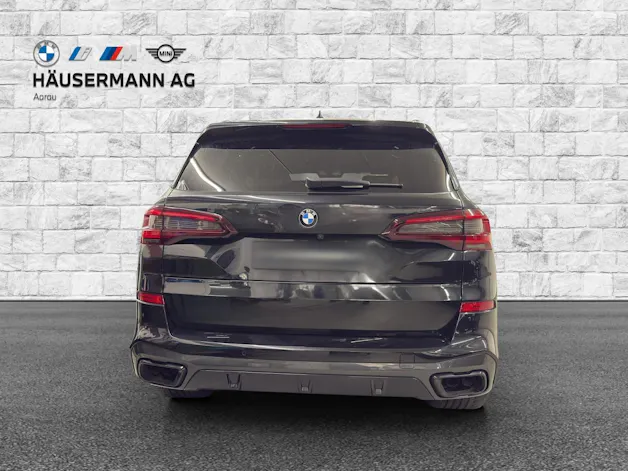 BMW X5 xDrive M50i