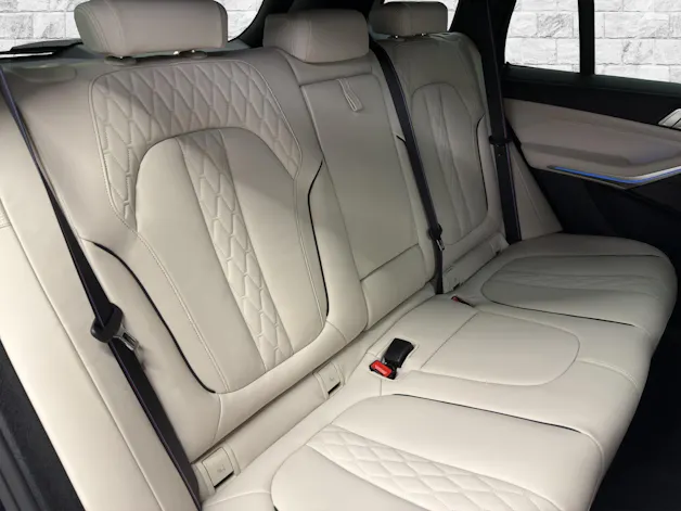 BMW X5 xDrive M50i