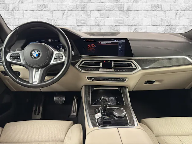 BMW X5 xDrive M50i