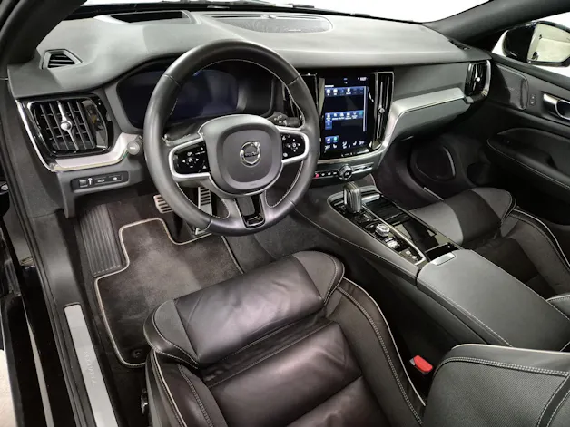 Volvo V60 2.0 T8 TE R-Design eAWD