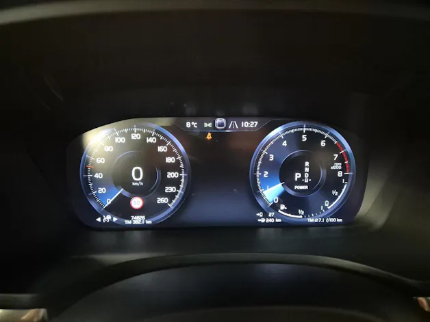 Volvo V60 2.0 T8 TE R-Design eAWD