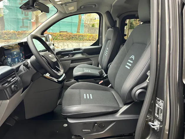 Ford Tourneo Bus 320 L2H1 Active Automat