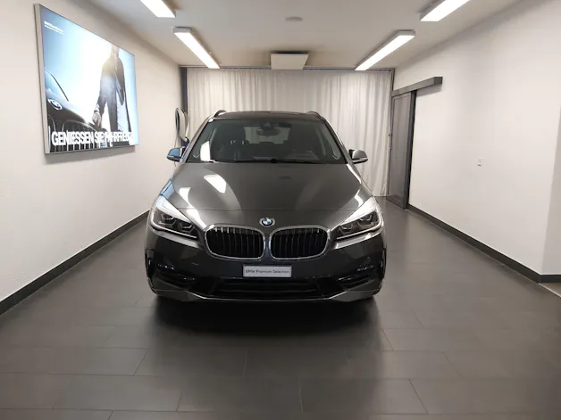 BMW 218d xDrive Active Tourer Sport Line