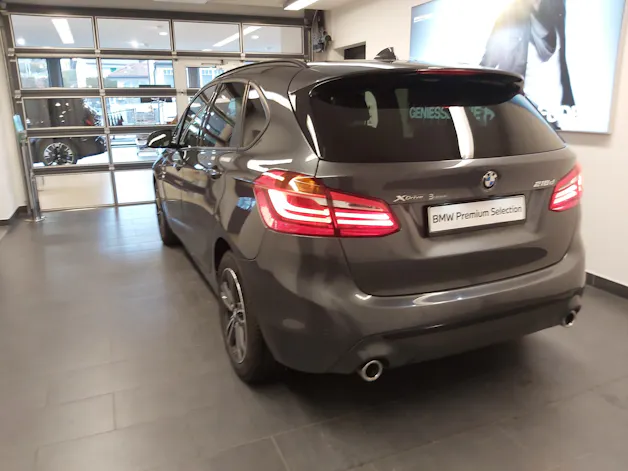 BMW 218d xDrive Active Tourer Sport Line