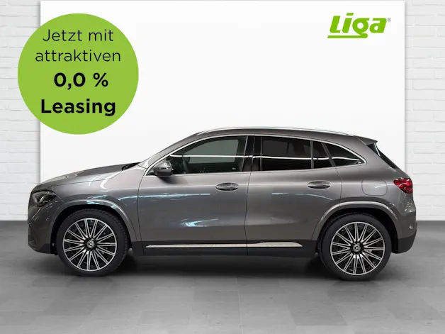 MERCEDES-BENZ GLA 220 d AMG Line 4Matic Swiss Star
