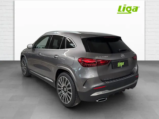 Mercedes-Benz GLA 220 d AMG Line 4Matic Swiss Star