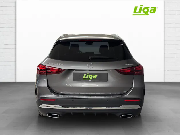 Mercedes-Benz GLA 220 d AMG Line 4Matic Swiss Star