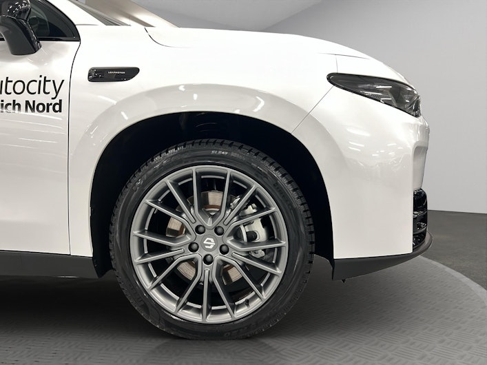 Vehicle image LEAPMOTOR C10