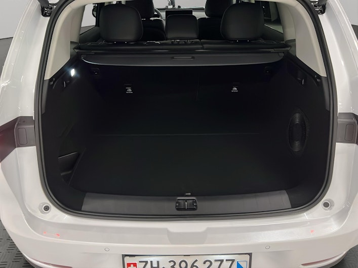 Vehicle image LEAPMOTOR C10