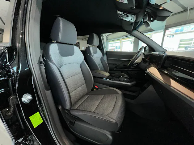 KGM Torres 1.5 T-Gdi Platinum 4WD