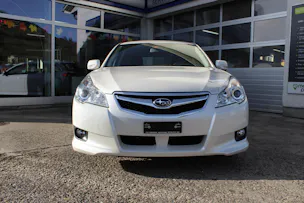 Subaru Legacy Station 2.0i Swiss