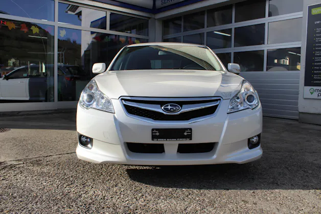 Subaru Legacy Station 2.0i Swiss
