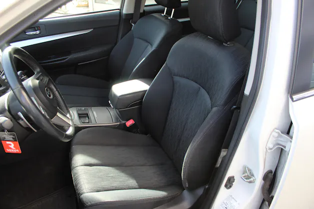 Subaru Legacy Station 2.0i Swiss