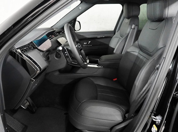 Vehicle image 9 Vehicle image 9