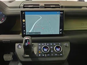 Land Rover Defender 110 3.0 D I6 300 75th Edition - Equipaggiato di gancio traino elettrico