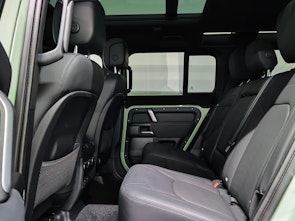 Vehicle image LAND ROVER Defender 110 3.0 D I6 300 75th Edition