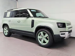 Land Rover Defender 110 3.0 D I6 300 75th Edition - Equipaggiato di gancio traino elettrico