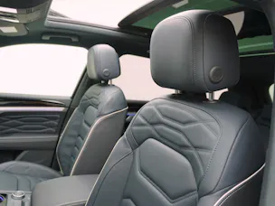 VW Touareg 3.0 TDI R-Line Black Style 4Motion