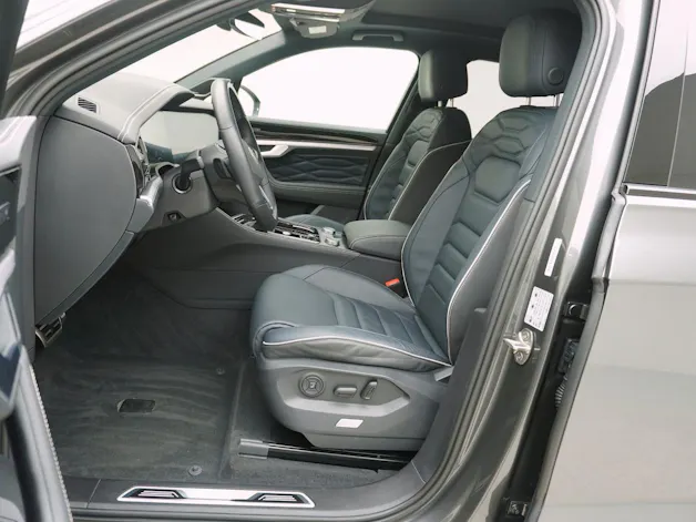 VW Touareg 3.0 TDI R-Line Black Style 4Motion