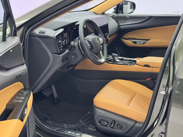 Lexus NX 450h+ Excellence