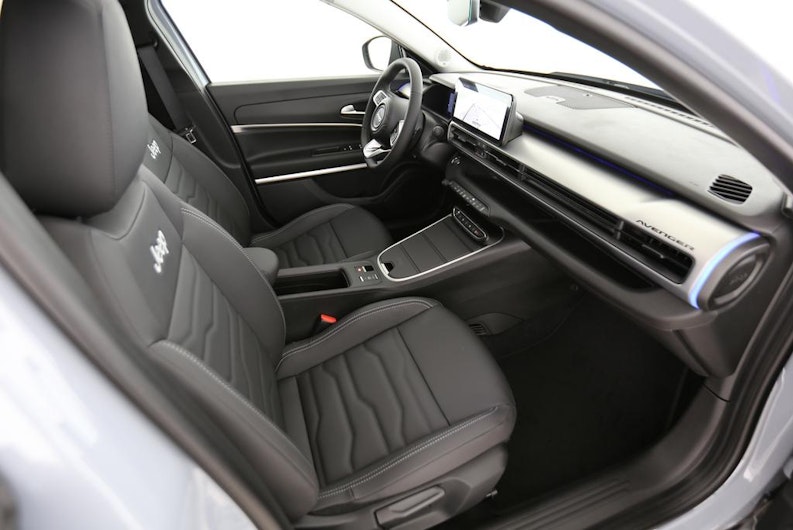 Fahrzeugbild JEEP AVENGER