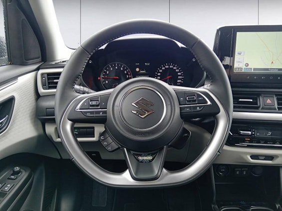 Vehicle image 11 Vehicle image 11