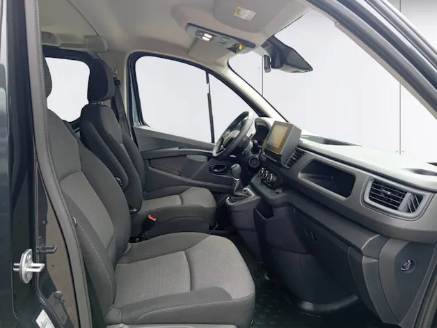 Renault Trafic Grand Passenger 2.0 dCi evolution