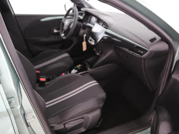 Opel 1.2 T Hybrid Sporthilfe