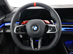 BMW M5 xDrive Touring