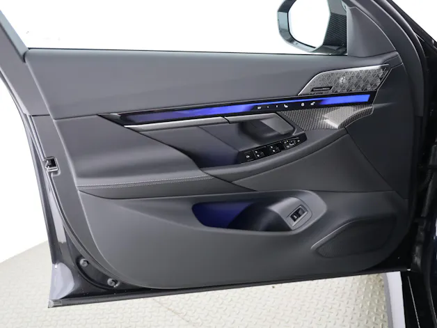BMW M5 xDrive Touring