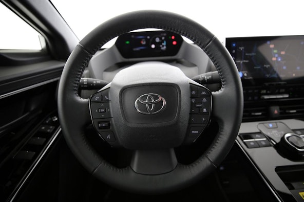 Vehicle image 5 Vehicle image 5