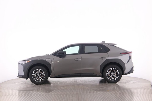 Vehicle image 2 Vehicle image 2