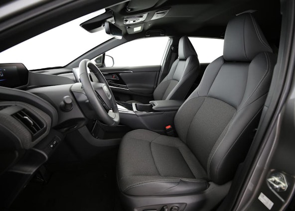 Vehicle image 3 Vehicle image 3