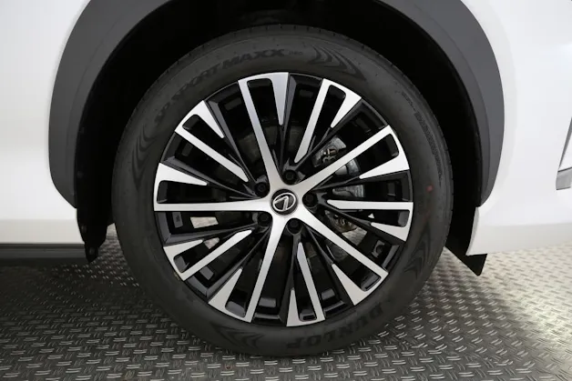 Lexus RZ 450e Comfort