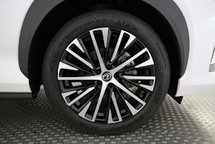 Vehicle image LEXUS RZ 450e Comfort