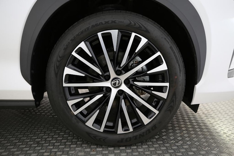 Vehicle image LEXUS RZ