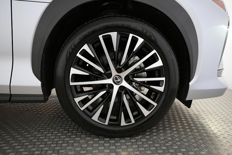 Vehicle image LEXUS RZ