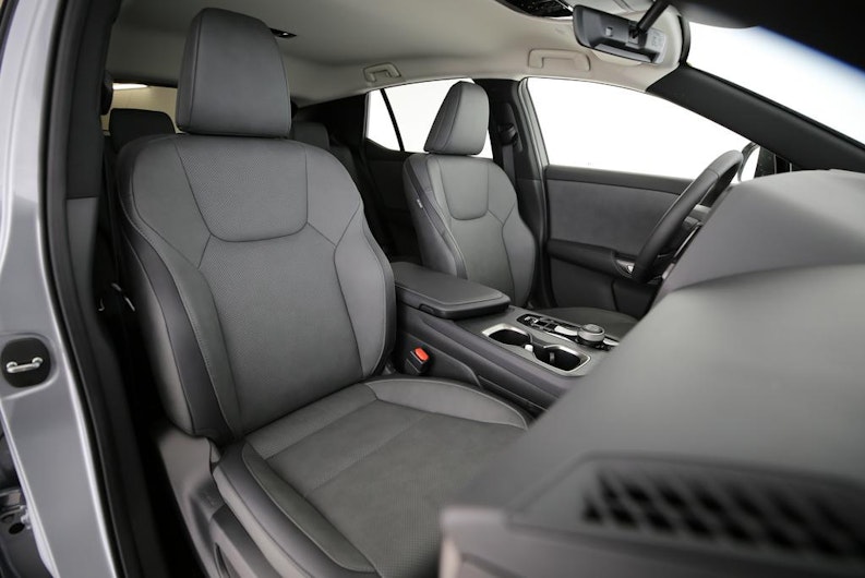 Vehicle image LEXUS RZ