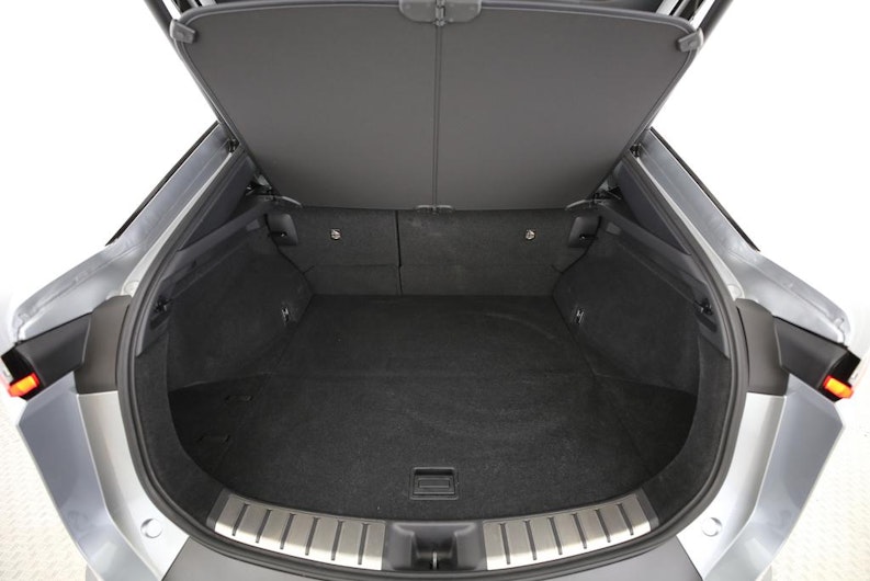 Vehicle image LEXUS RZ