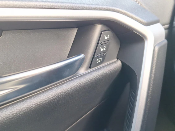 Fahrzeugbild 15 Fahrzeugbild 15