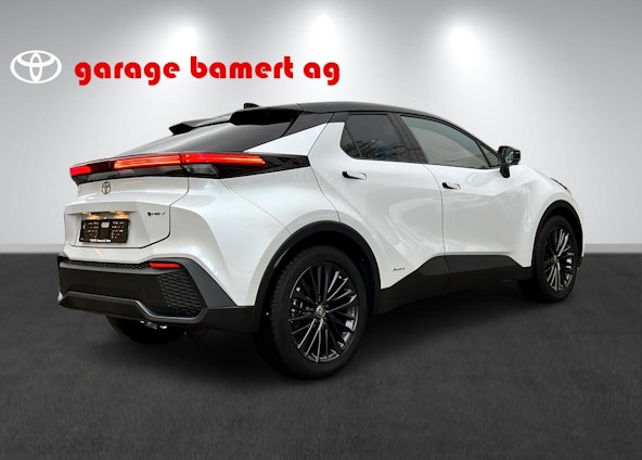 Vehicle image 5 Vehicle image 5