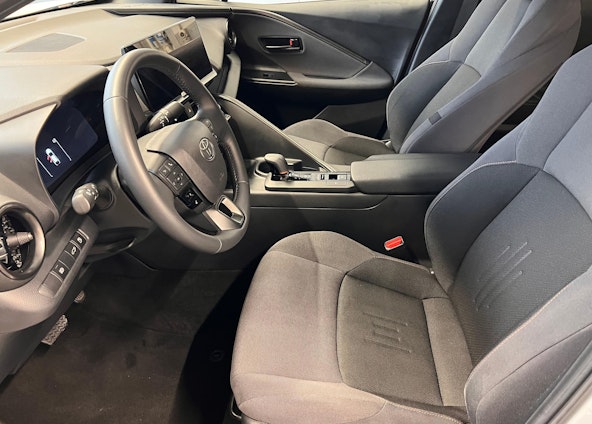 Vehicle image 8 Vehicle image 8