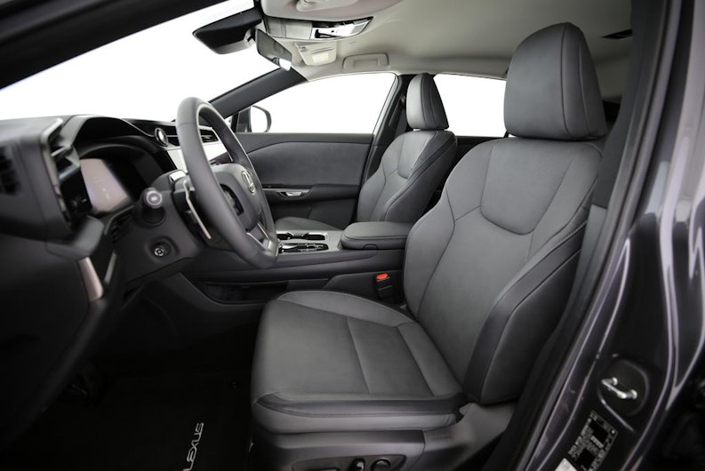 Vehicle image LEXUS RZ