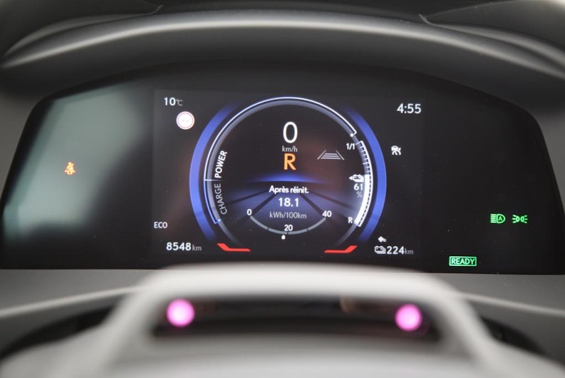 Vehicle image LEXUS RZ